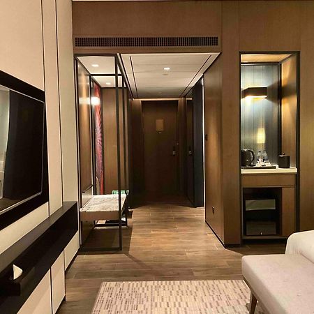 Wyndham Grand Yangon Hotel Екстериор снимка