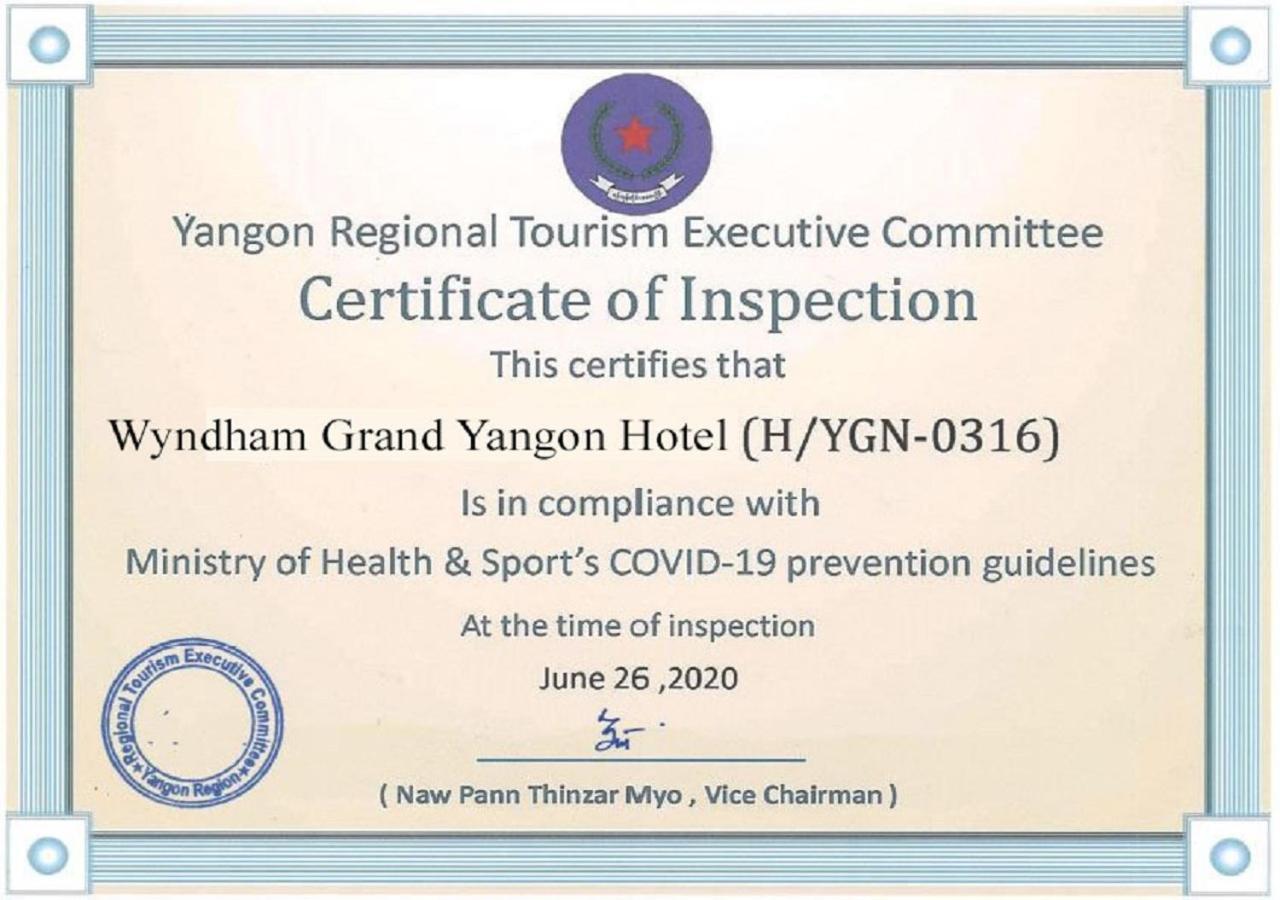 Wyndham Grand Yangon Hotel Екстериор снимка