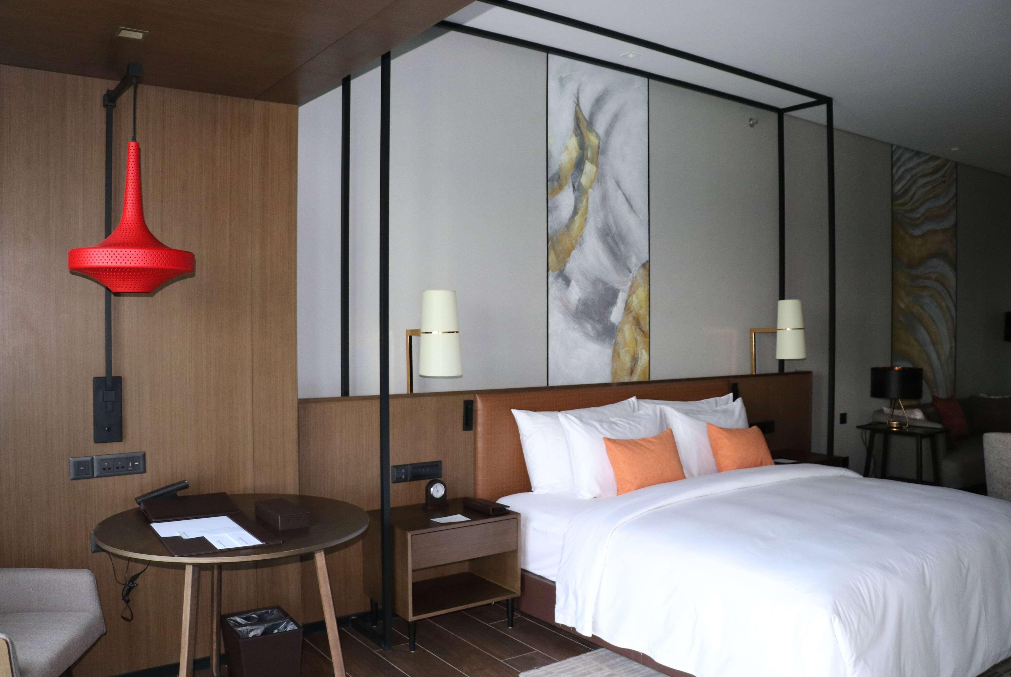 Wyndham Grand Yangon Hotel Екстериор снимка