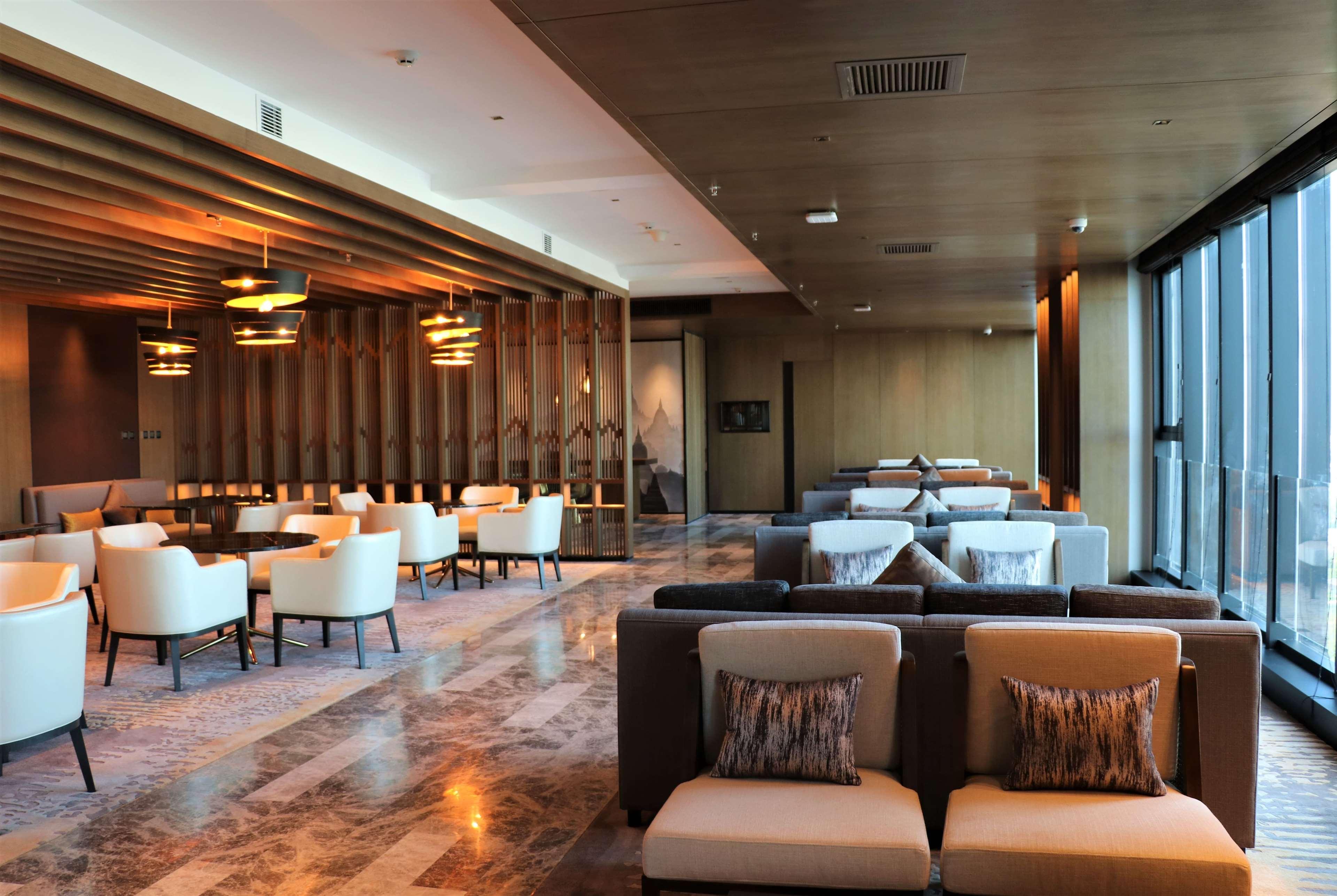 Wyndham Grand Yangon Hotel Екстериор снимка