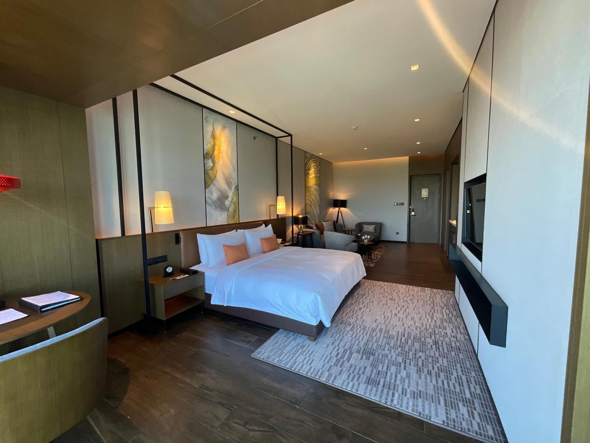 Wyndham Grand Yangon Hotel Екстериор снимка